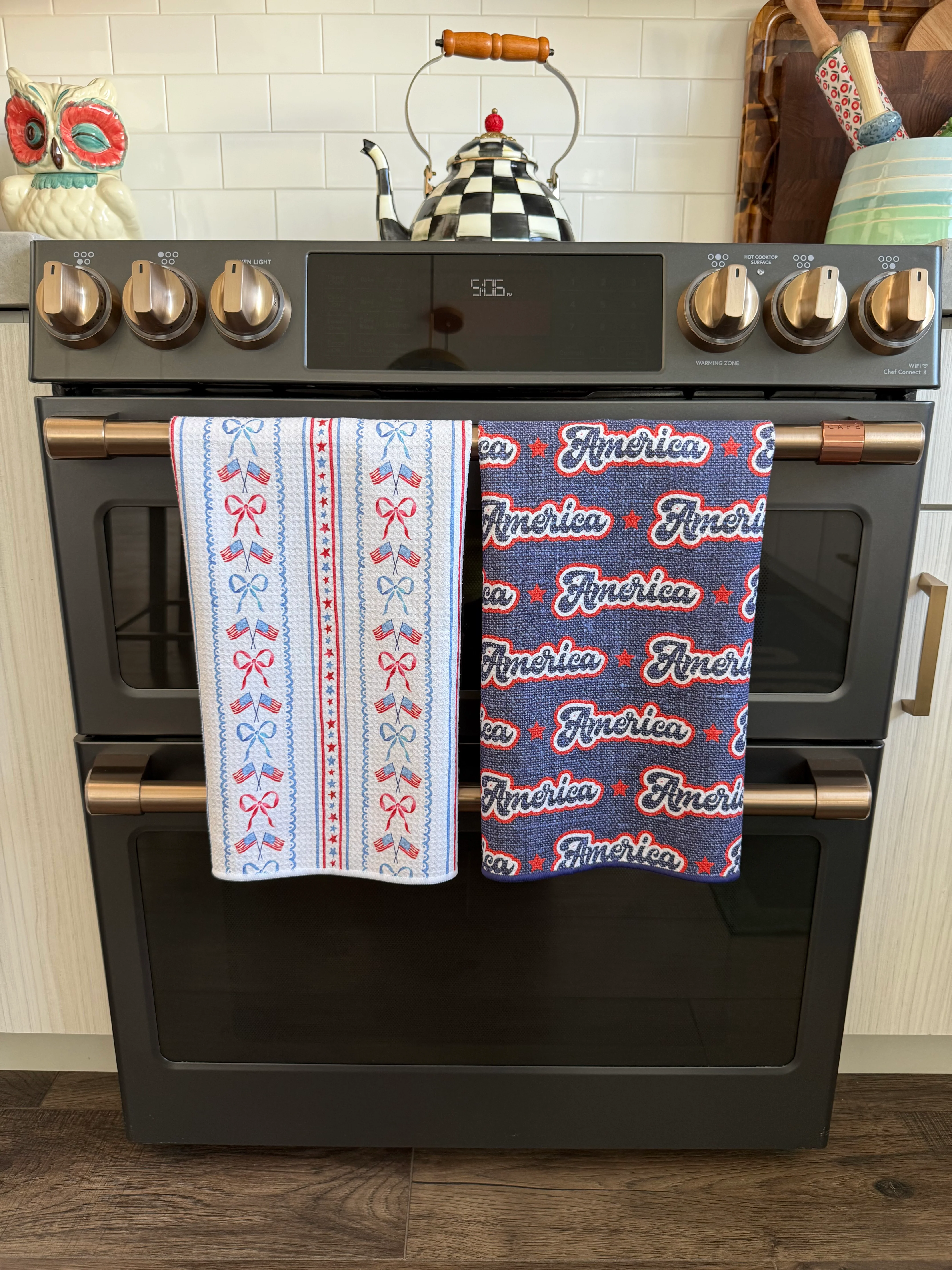 American Honey: Double-Sided Hand Towel - Image 3