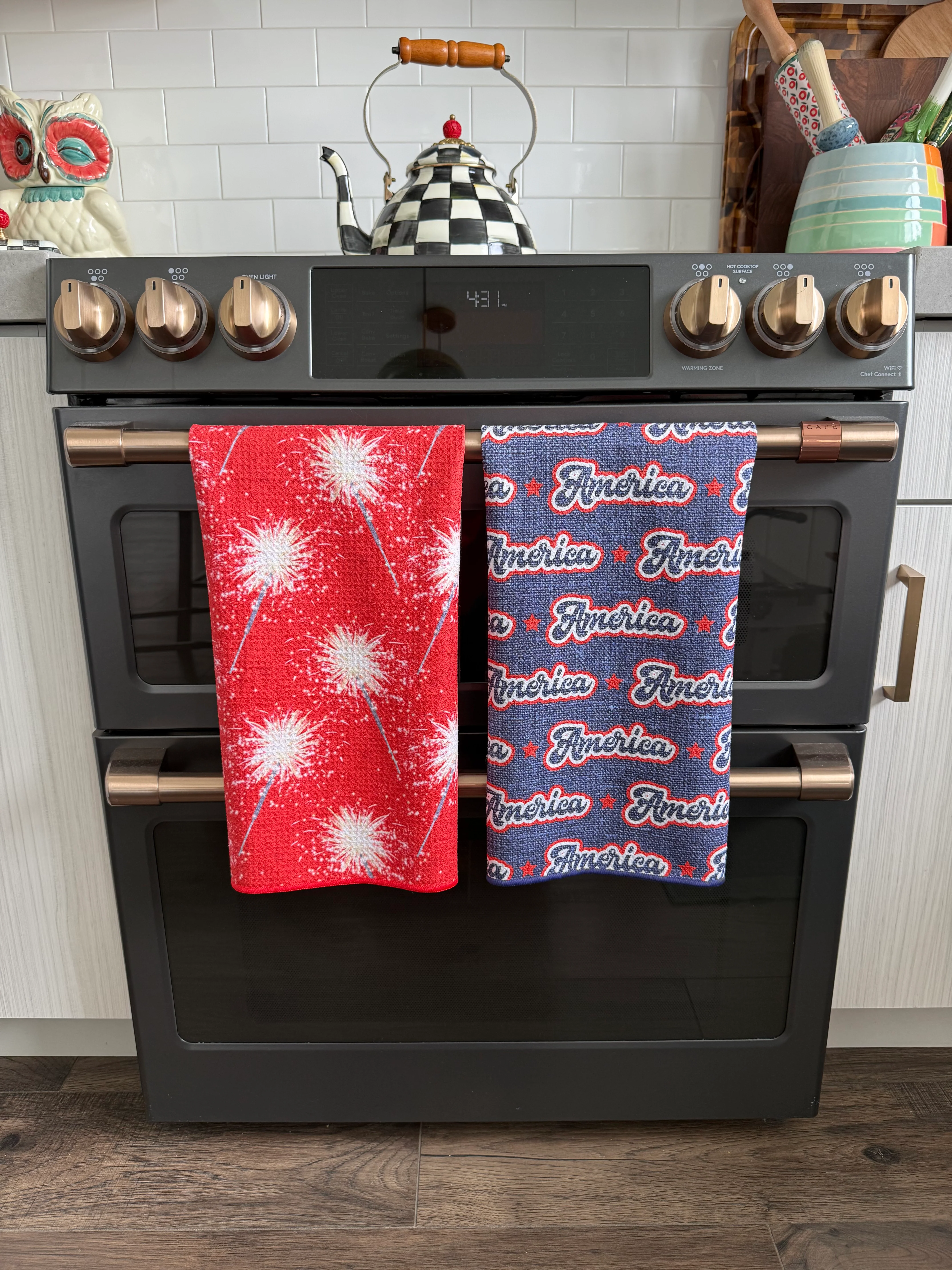 American Honey: Double-Sided Hand Towel - Image 7
