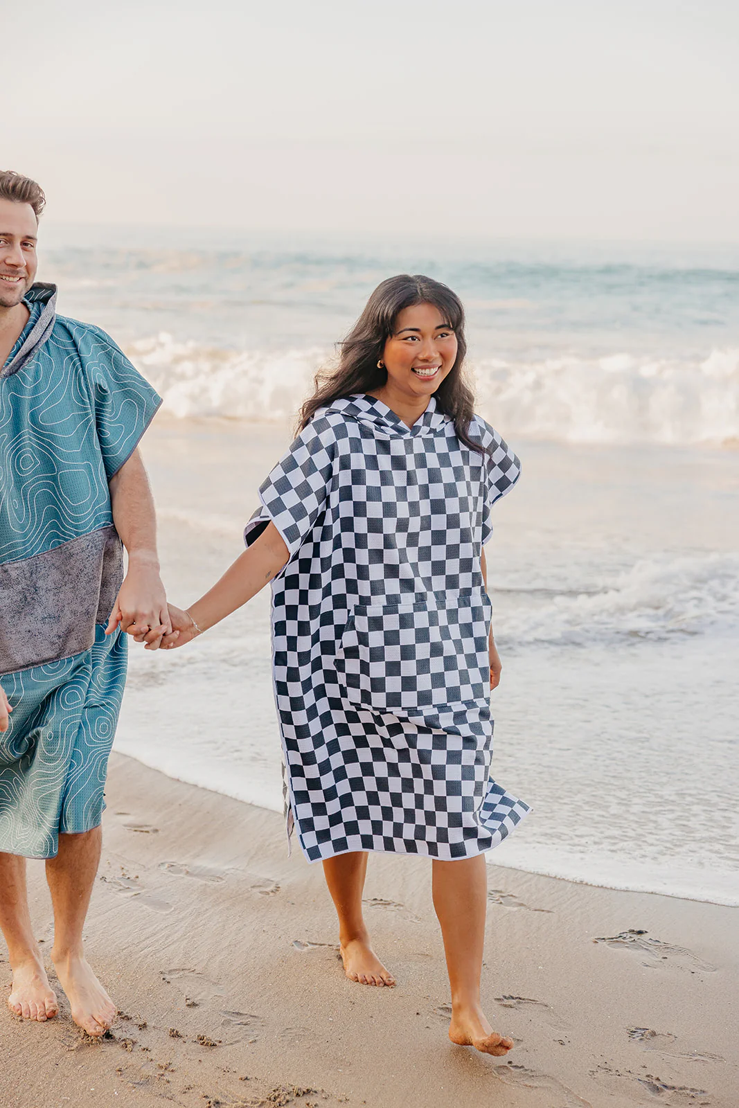 Checkmate: Reversible Poncho - Image 19