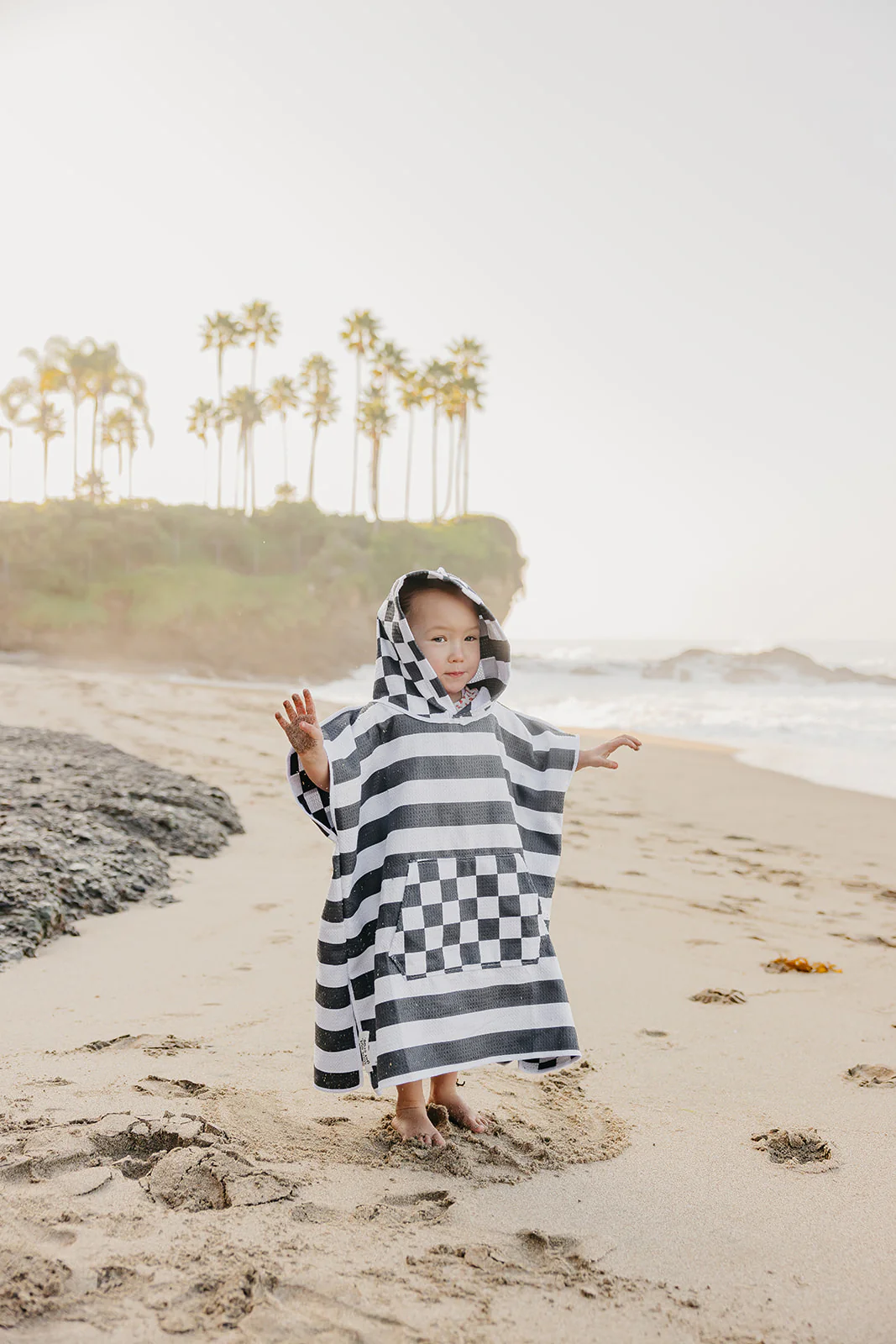 Checkmate: Reversible Poncho - Image 5