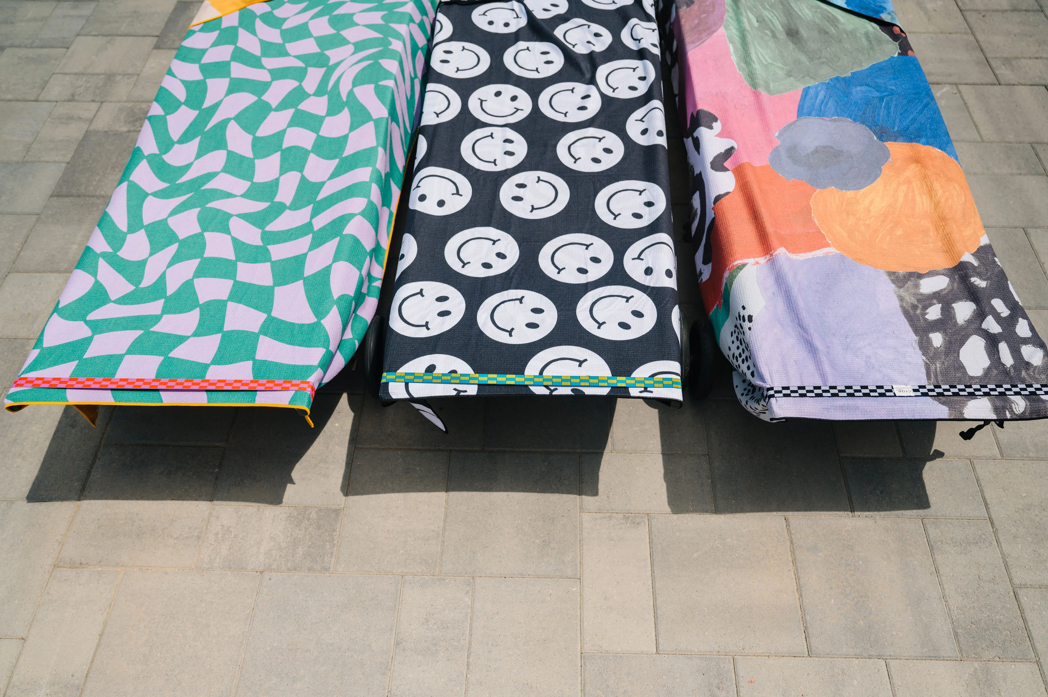 Lounge Chair Pool Towel Band - Image 3