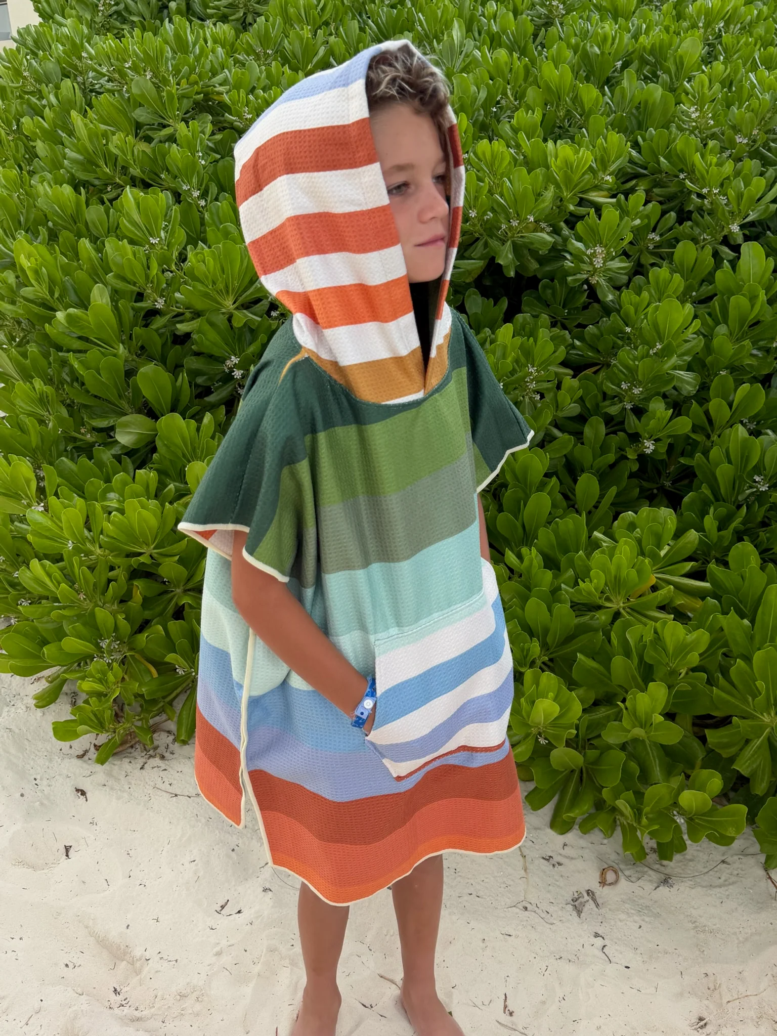 Crew: Reversible Poncho - Image 3