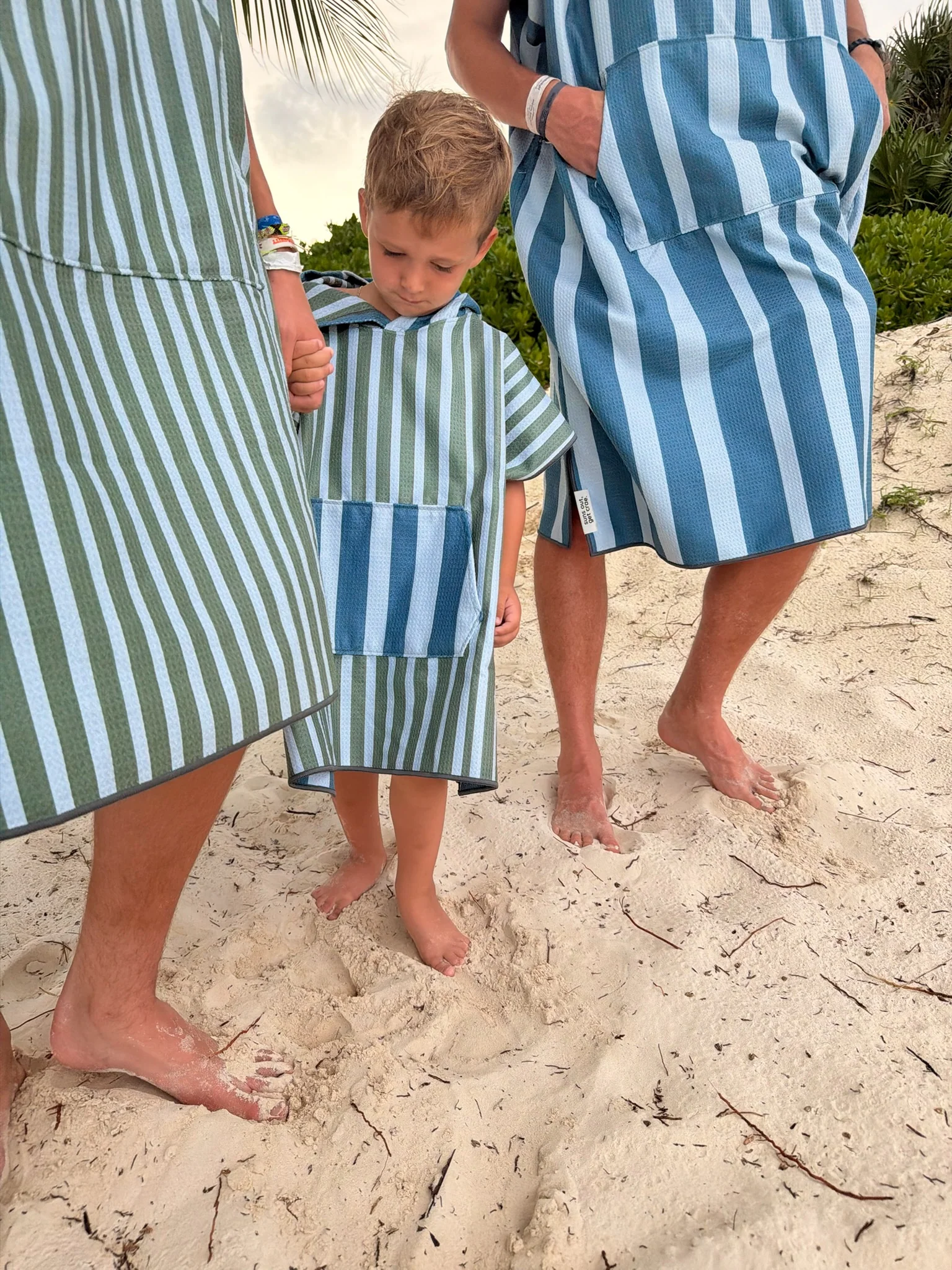 Fred: Reversible Poncho - Image 3