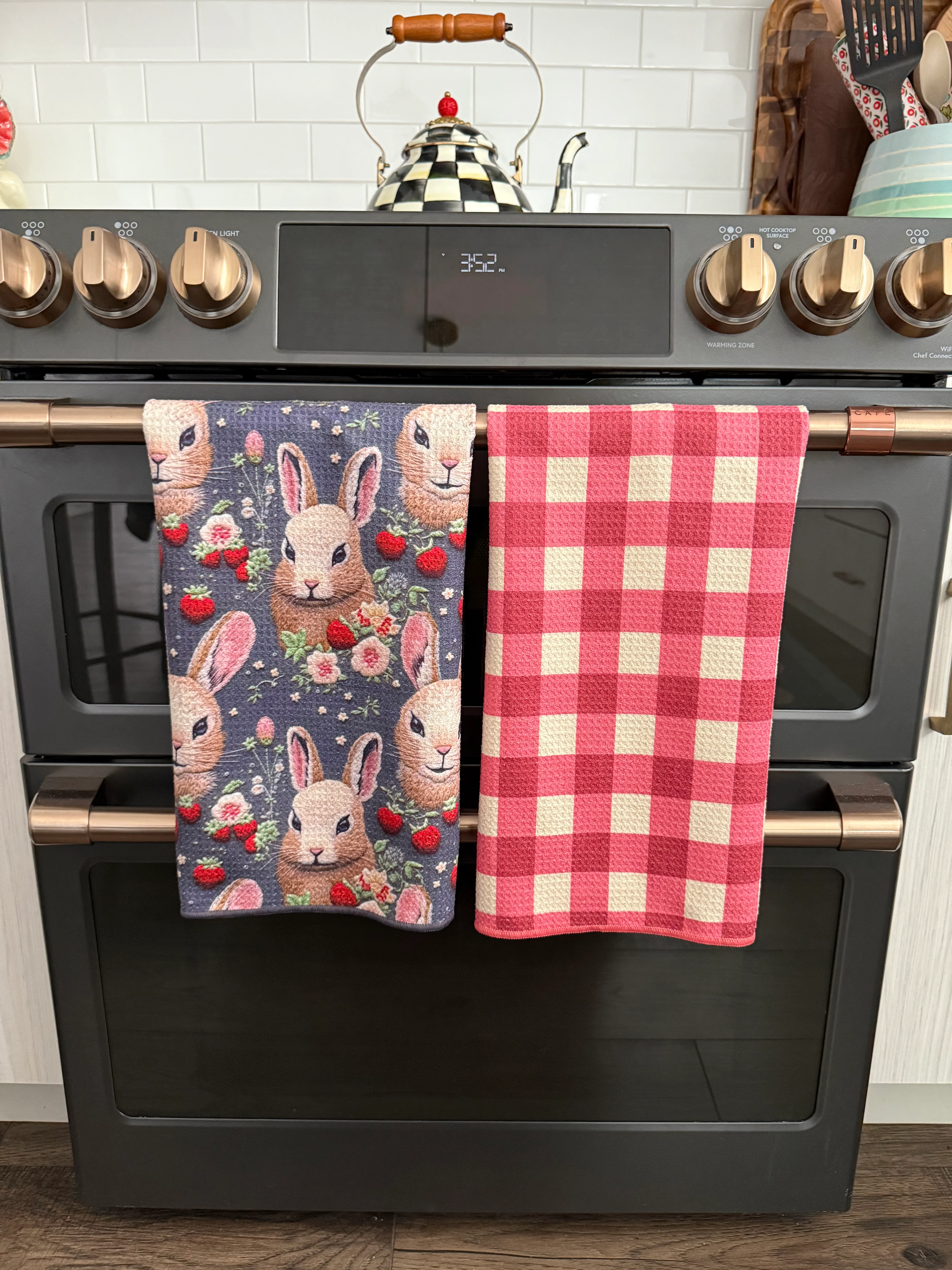 Millie: Double-Sided Hand Towel - Image 4