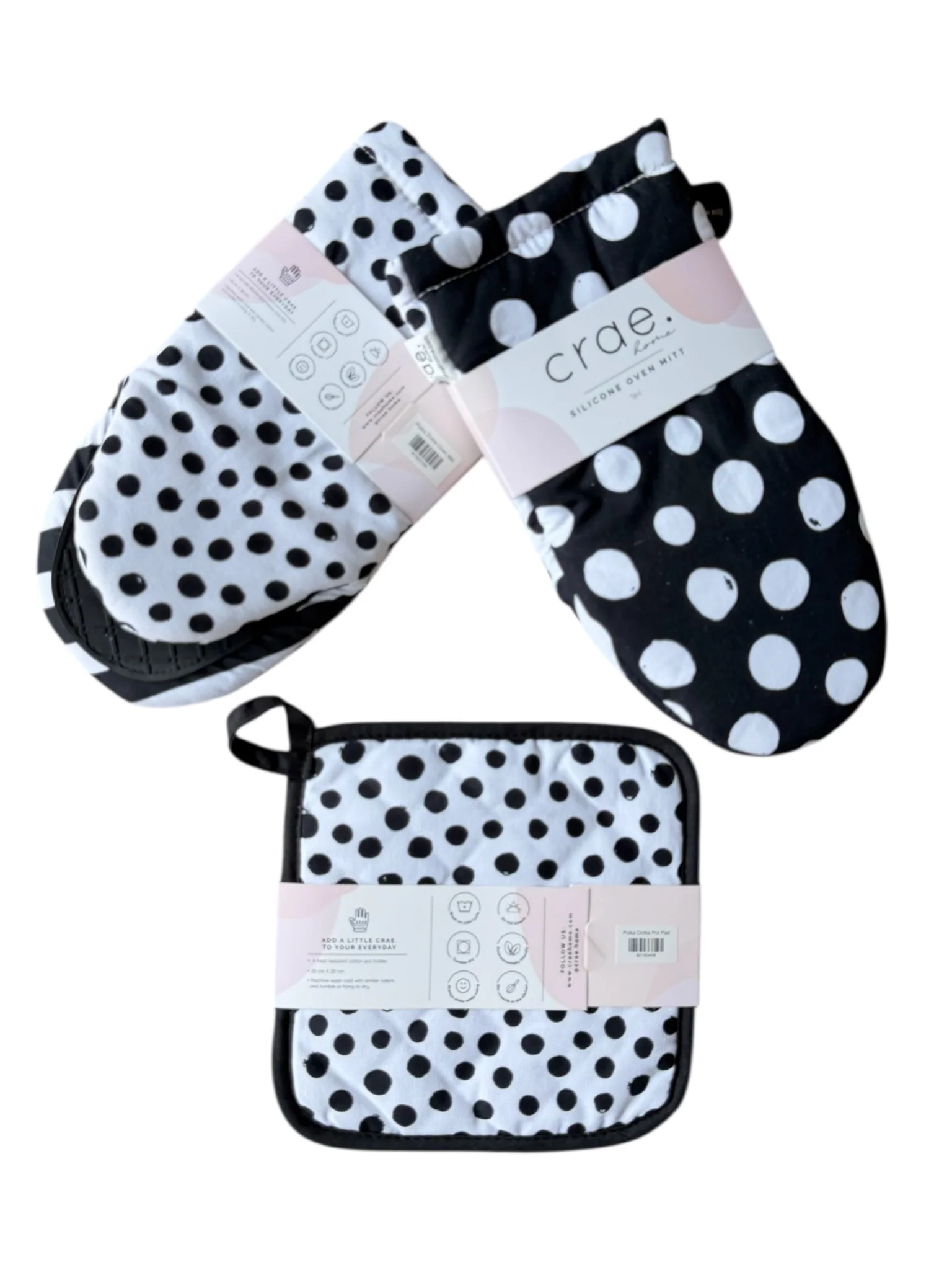 Polka Dottie: 2 Oven Mitt + 1 Pot Pad Bundle Pack - Image 2