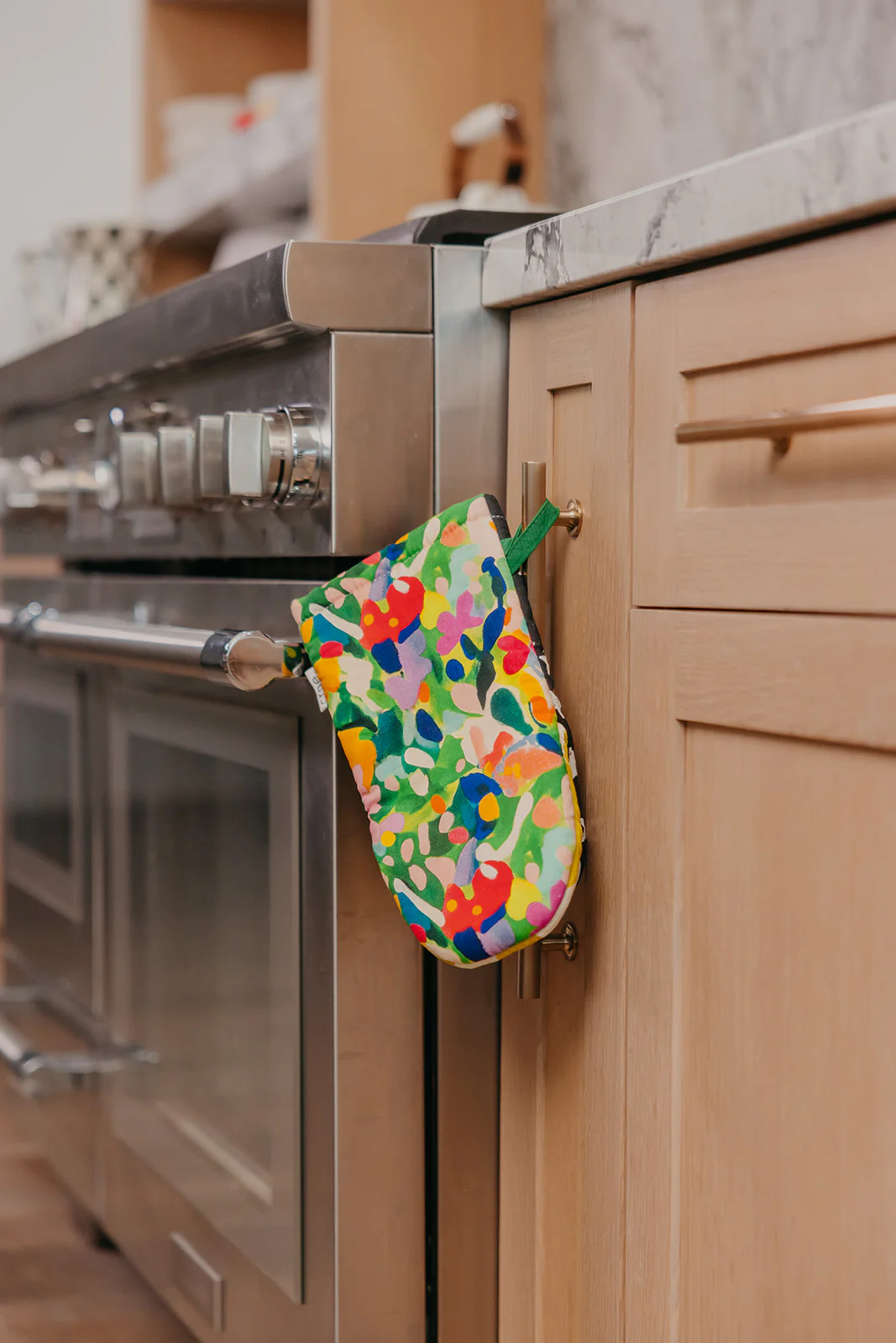 Violet: 2 Oven Mitt + 1 Pot Pad Bundle Pack - Image 4
