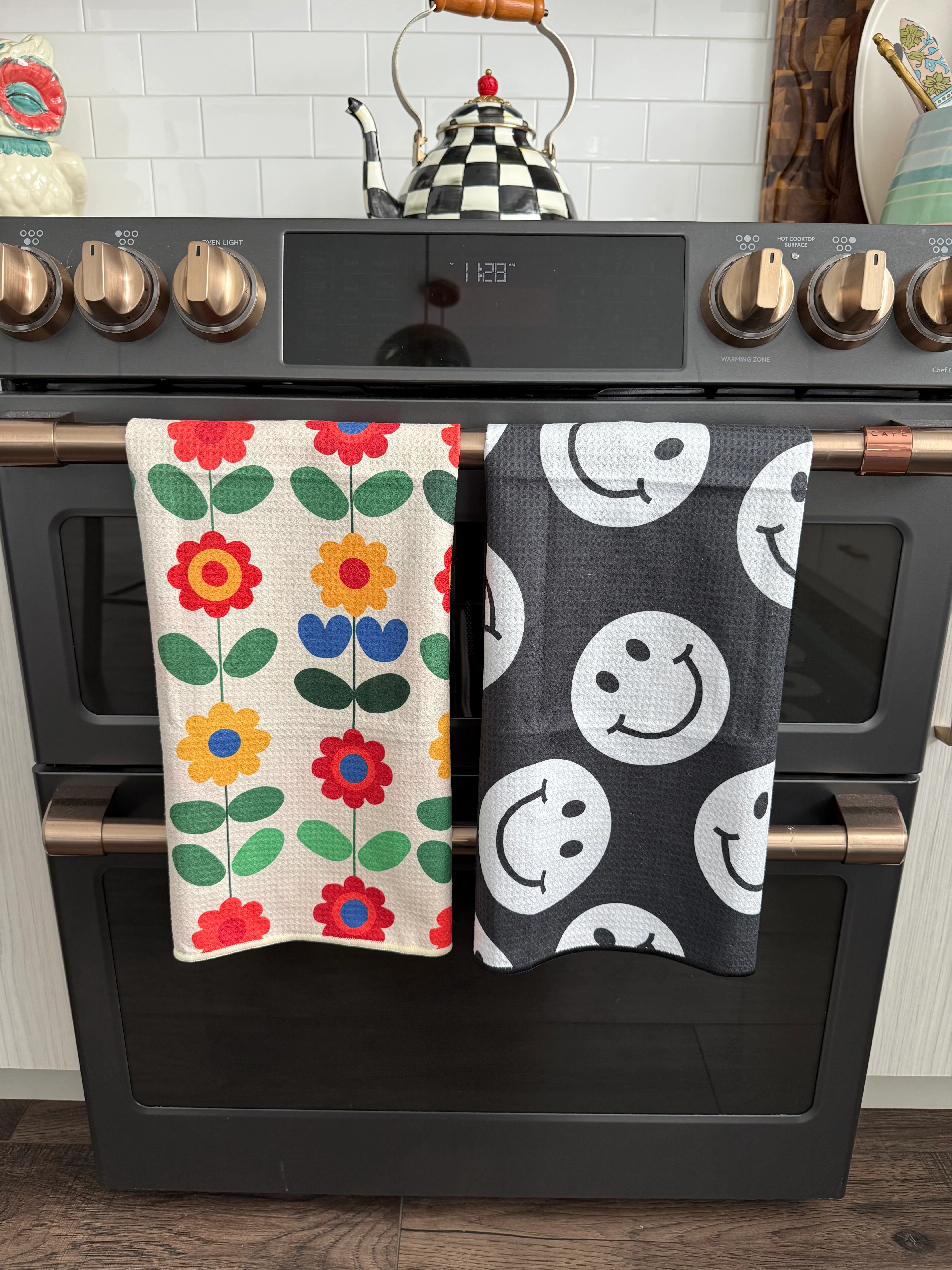 VW: Double-Sided Hand Towel - Image 3